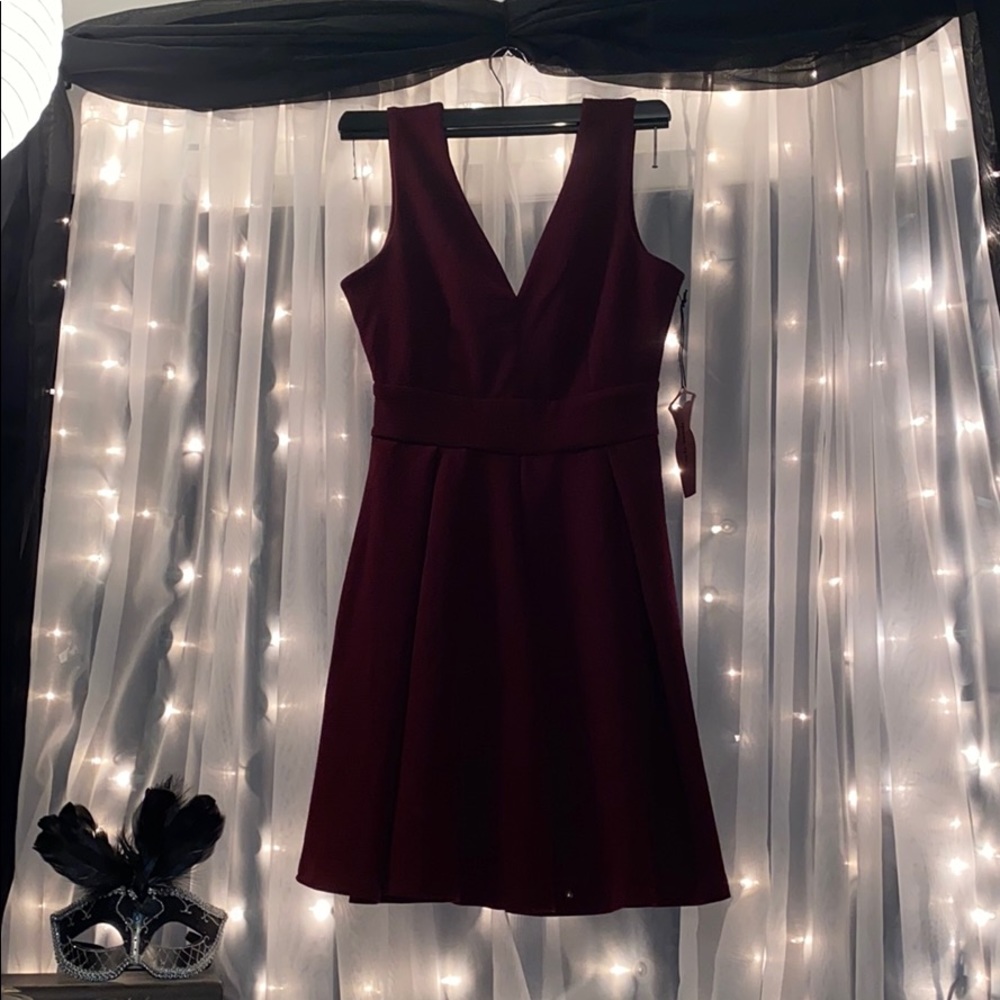 New Burgundy dress 💋